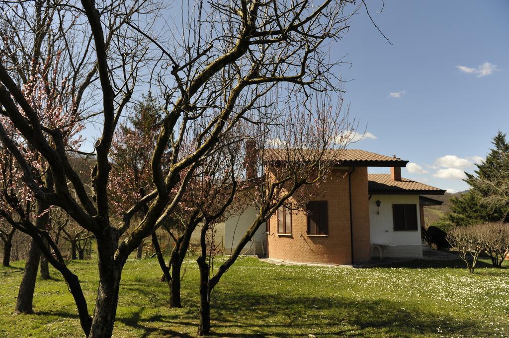 Aleanna Appartamenti Nocera Umbra Zimmer foto